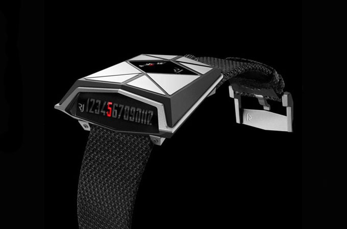 Medium_romain-jerome-spacecraft-watch-1